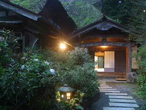 �h�V�@�\�ۗ��i�̂ڂ�j